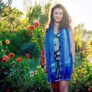 Meet your Posher, Madeleine